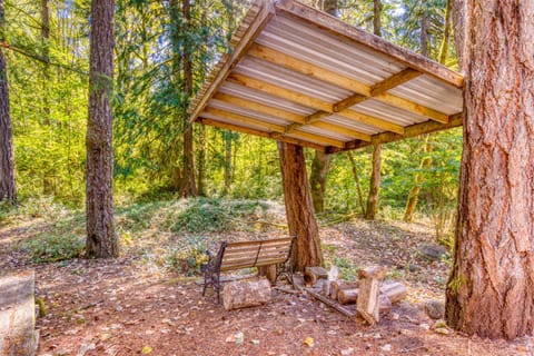 Stone's Throw House in Welches