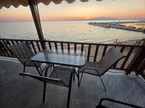 Beachfront Apartment Thassos Apartment in Thasos