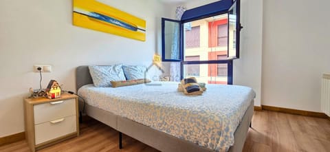 Bed, View (from property/room), Decorative detail, heating, towels, wardrobe