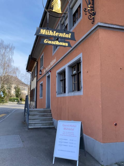 Garni-Hotel Mühletal Bed and Breakfast in Schaffhausen, Switzerland
