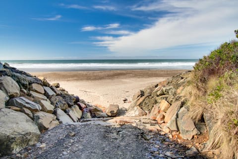 The Sand Castle House in Gleneden Beach