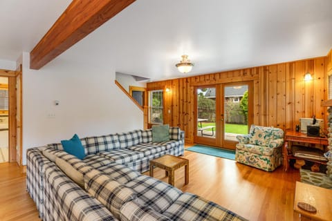 Peaceful Cottage House in Gearhart