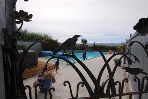 Swimming pool, Swimming pool