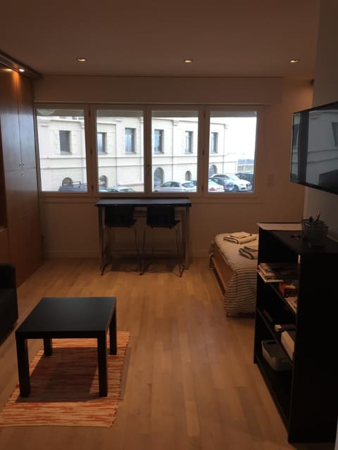 Dining area, Bedroom