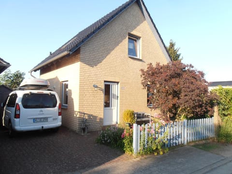 Property building, Parking