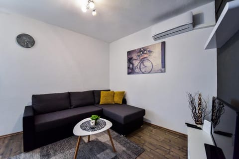 Jure Apartment Apartment in Biograd na Moru