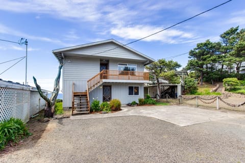 Boone Family Retreat House in Gleneden Beach