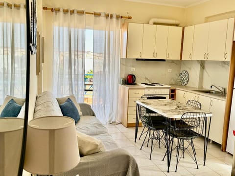 Kitchen or kitchenette, Living room, Seating area