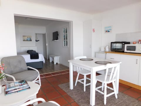 Rivertides Self Catering Guest House Bed and Breakfast in Western Cape