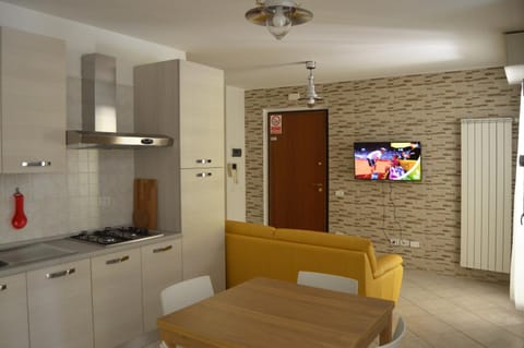 TV and multimedia, Living room, Other, Decorative detail, Seating area, Dining area