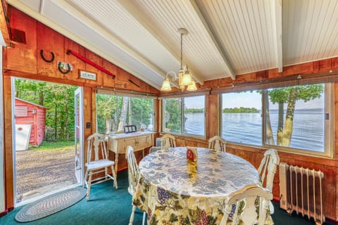 Pearl Bay Holiday House in Grand Isle