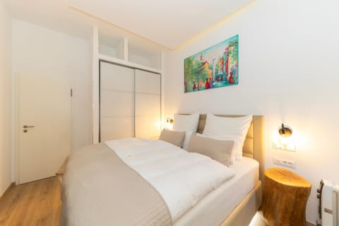 Bed, Bedroom, wardrobe