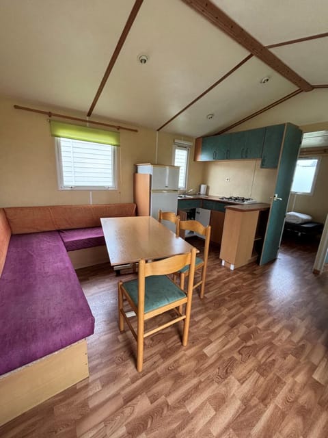 Camping de la Plage Campground/ 
RV Resort in Hauts-de-France