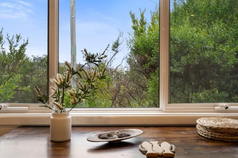 Decorative detail, Dining area