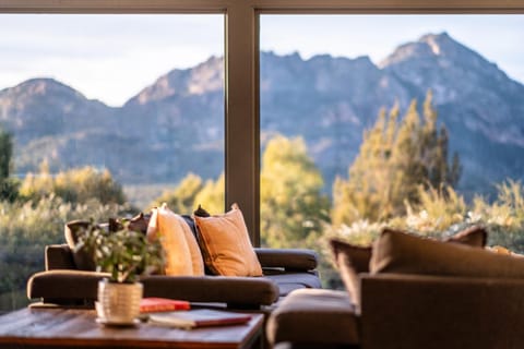 Living room, Mountain view