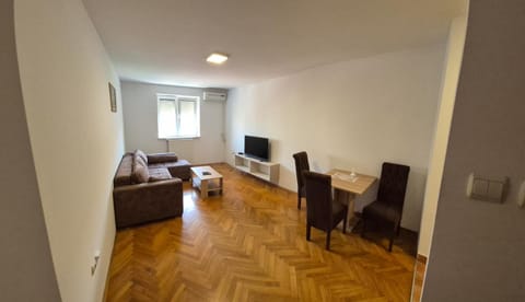 Apartmani Jasmin Apartment in Novi Sad