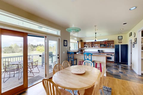 Sunset View House House in Lopez Island