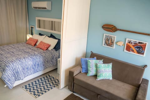 Living room, Bedroom