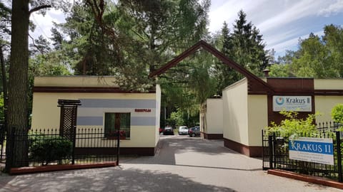 Facade/entrance