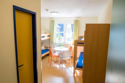 Photo of the whole room, hair dresser