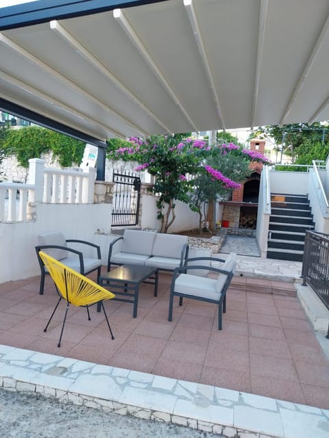 Apartment Miletic Apartment in Šibenik-Knin County, Croatia