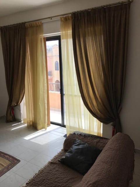 Balcony/Terrace, Living room