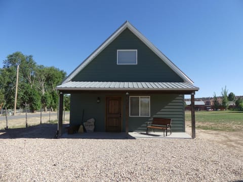 Property building, Day