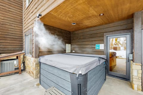 Moose Jaw Retreat House in Whitefish