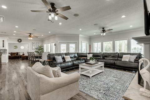 Leviathan House in Hitchcock