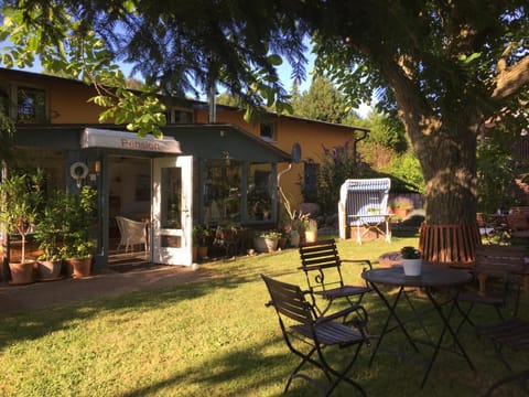 Facade/entrance, Garden