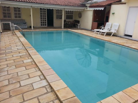 Shower, Patio, BBQ facilities, Bathroom, Swimming pool