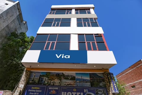Property building, Facade/entrance