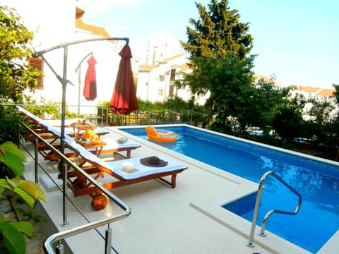 Garden, Balcony/Terrace, Swimming pool