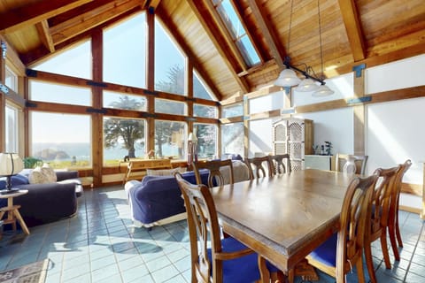 Bella Mare House in Elk