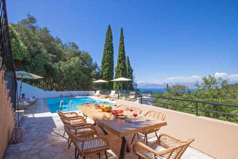 BBQ facilities, Swimming pool, Swimming pool