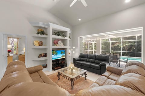 Peaceful home with pool and steps to beach/dining House in Marco Island