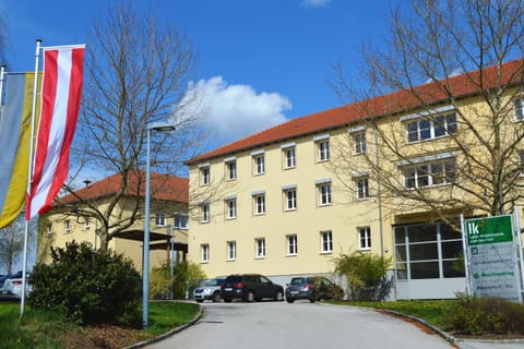 Facade/entrance, Street view