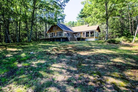 Property building, Day, Garden