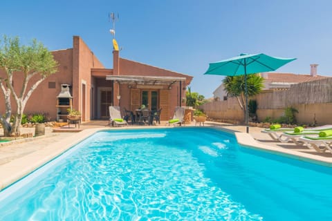 Property building, Facade/entrance, Swimming pool