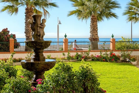 Garden, Garden view