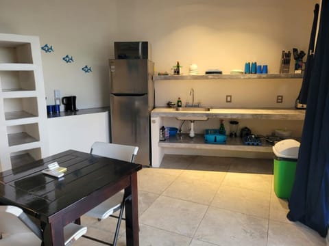 Casablanca Guest House - Adults Only - Starlink Internet! Bed and Breakfast in State of Oaxaca