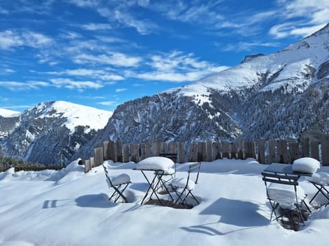 Natural landscape, Winter, View (from property/room), Balcony/Terrace