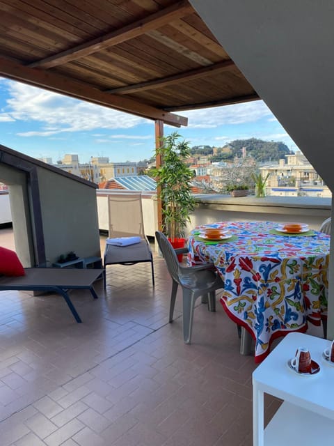 Patio, Day, Natural landscape, View (from property/room), Balcony/Terrace, Dining area