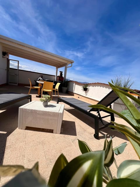 Balcony/Terrace, Balcony/Terrace, sunbed