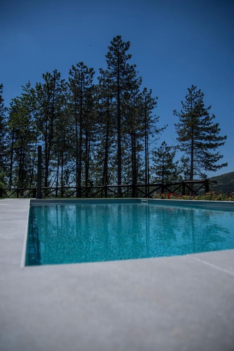 Garden view, Mountain view, Pool view