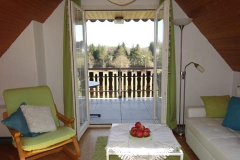 Living room, Garden view