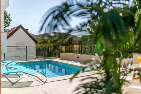 Day, Summer, On site, Swimming pool, Swimming pool