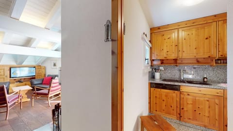 Polaschin A8 Apartment in Samedan