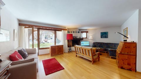 Rabgiusa 1 Apartment in Samedan