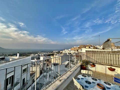 Patio, Natural landscape, View (from property/room), Balcony/Terrace, City view, Sea view